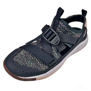 Chacos Odyssey Women’s Gray/Pink Sport Sneakers Size 6